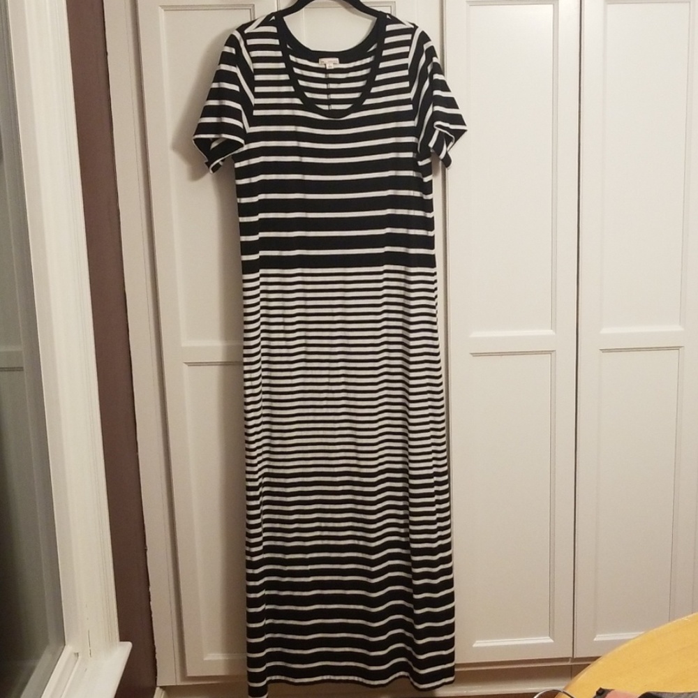 Gap maxi t shirt dress